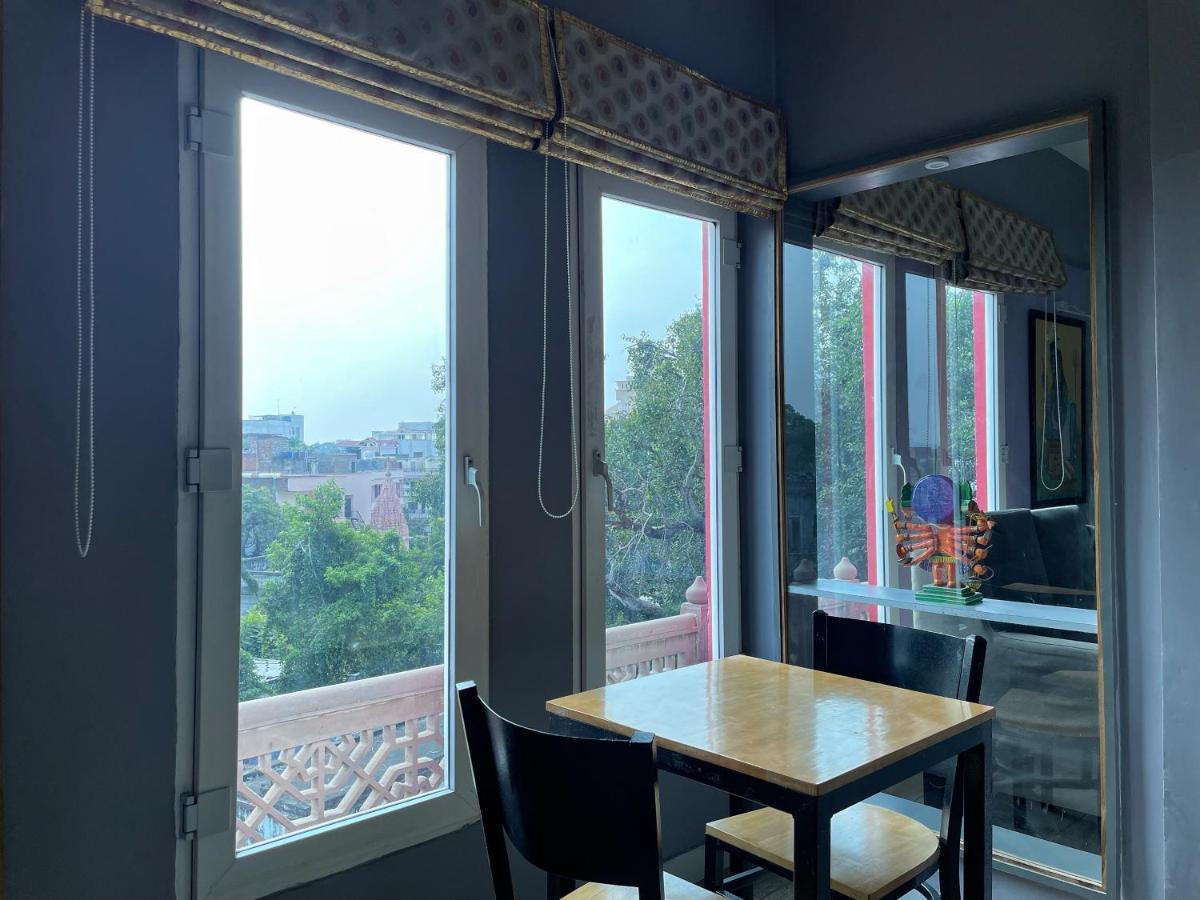 Via Varanasi-A Boutique Hotel ภายนอก รูปภาพ