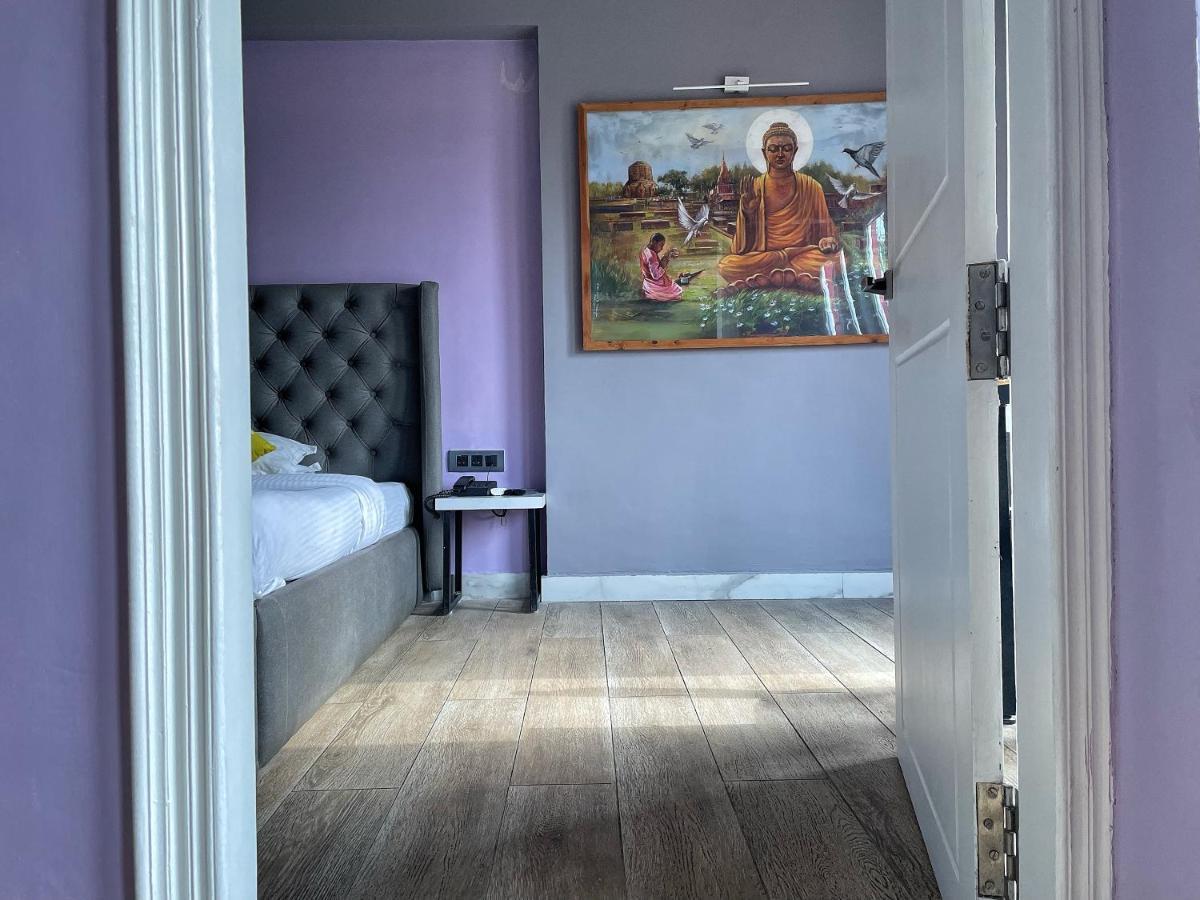 Via Varanasi-A Boutique Hotel ภายนอก รูปภาพ