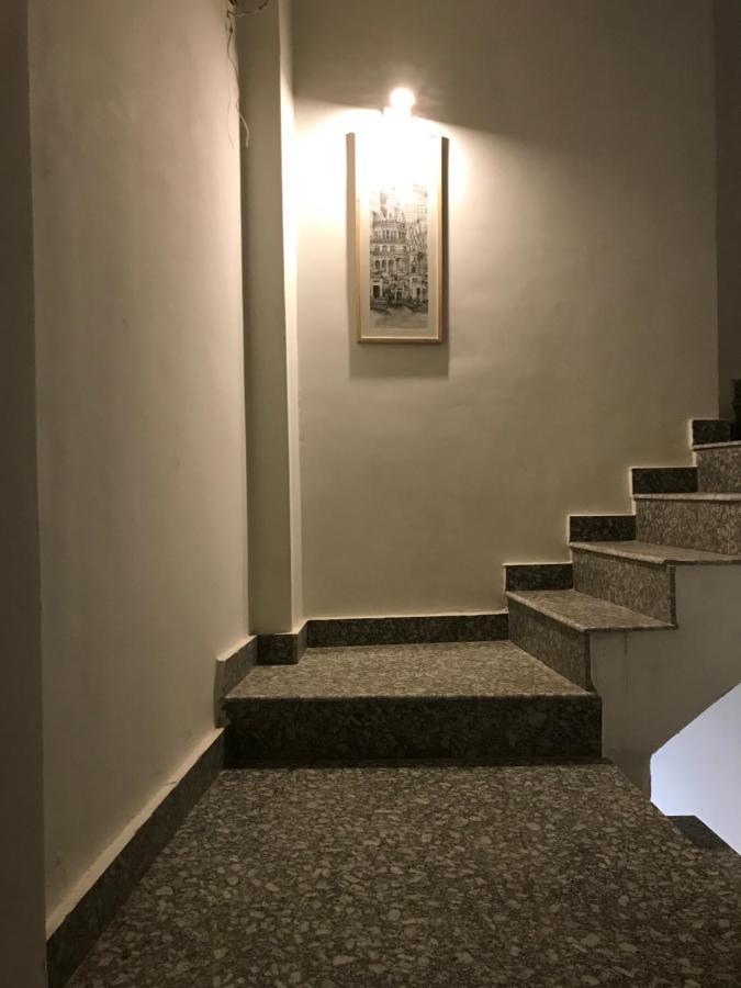 Via Varanasi-A Boutique Hotel ภายนอก รูปภาพ